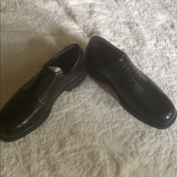 Men’s Rockport Black Leather Shoes 10.5 Brand New - Picture 2 of 4